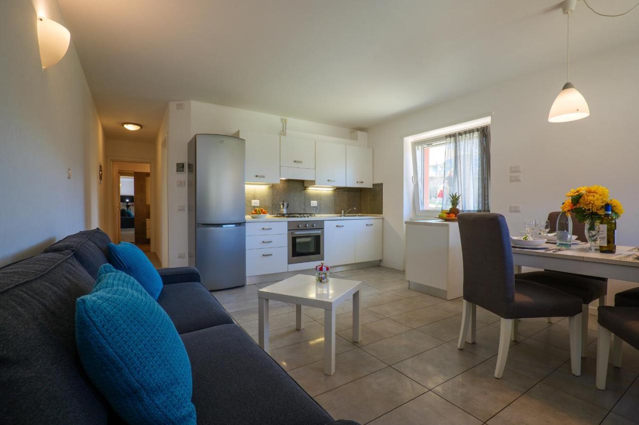 Residence Girasole Casa Rossa B コーリコ エクステリア 写真
